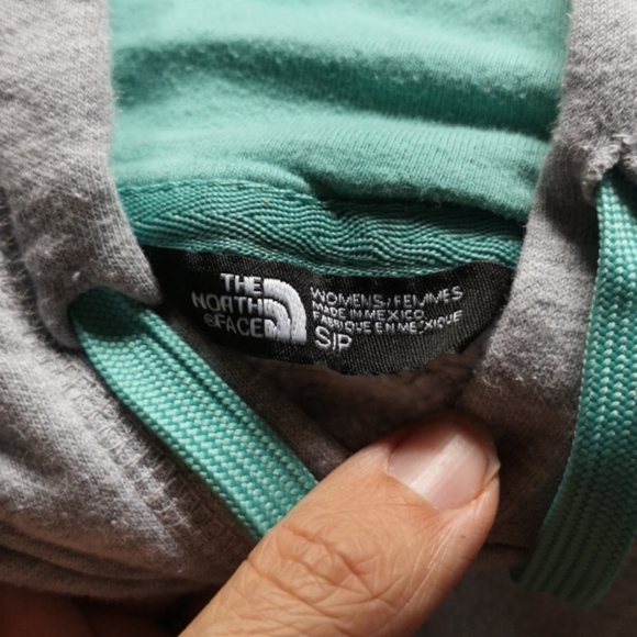 Pastel & Grey The North Face Small Hoodie - Picture 5 of 7